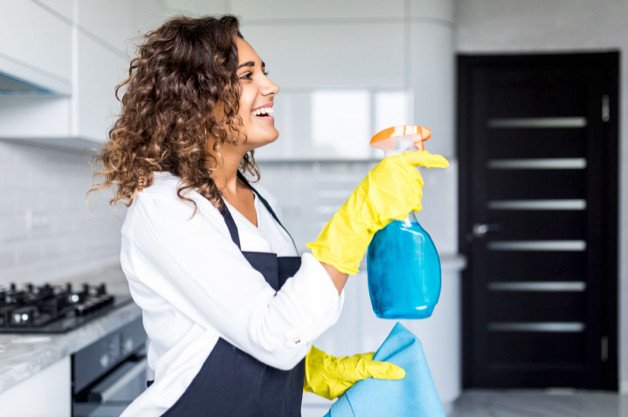 Vind de beste schoonmaakster uit jouw buurt en maak direct onderling afspraken over tijden en tarief